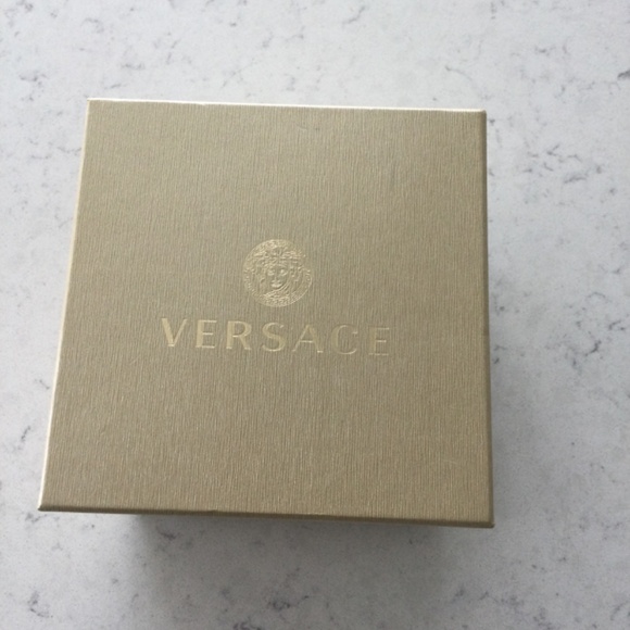 Versace V-Circle Medusa Gold Women’s Watch